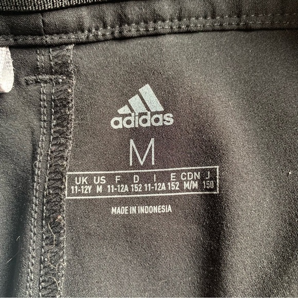 Black Adidas Medium Youth Golf Shorts - Picture 5 of 9